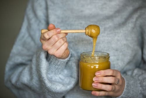 5 Reasons Not to Use Manuka Honey Acne Treatments
