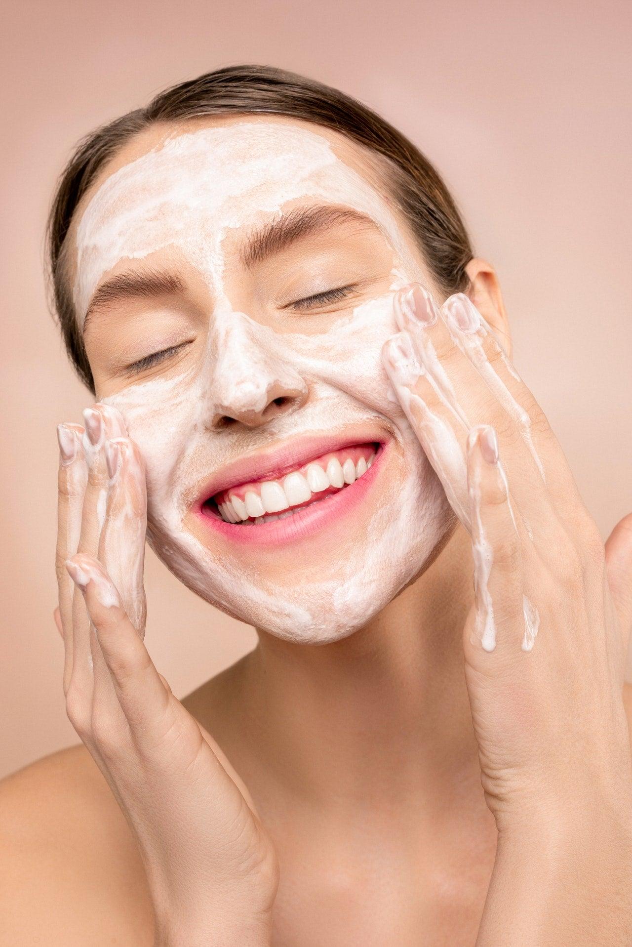 Spironolactone For Acne: What You Need to Know Before Trying It