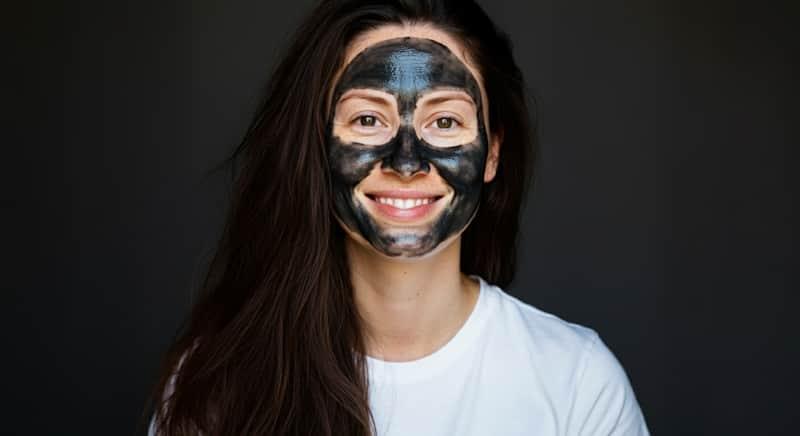 5 Reasons a Charcoal Mask For Acne Is a Great Idea
