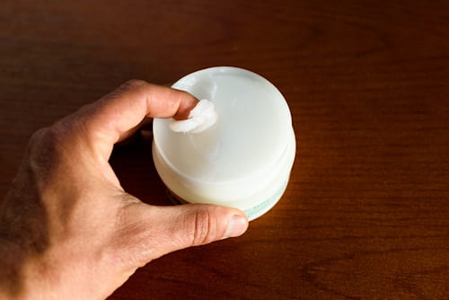 Does Vaseline Help Acne? Uncovering the Petroleum Jelly Paradox