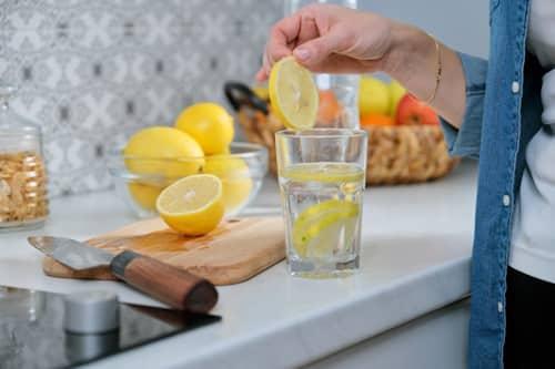 Does Lemon Water Help With Acne? (Everything You Need to Know)