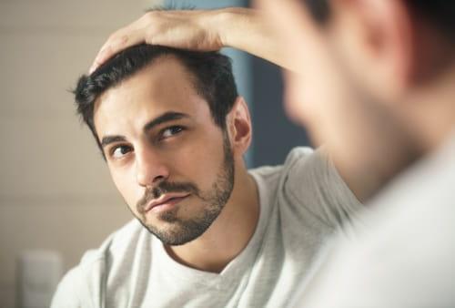 Does Minoxidil Cause Acne? (Everything You Need to Know)