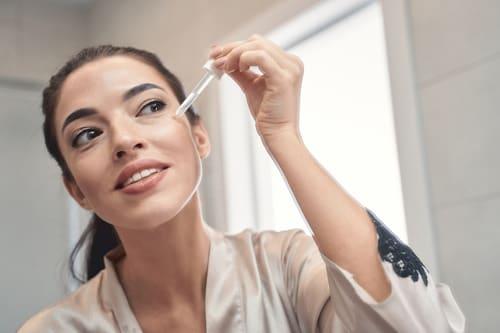 Does Retinol Help with Acne? (What You Need To Know)