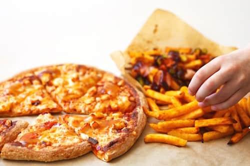 Foods That Cause Hormonal Acne (Here’s How Exposed Helps)
