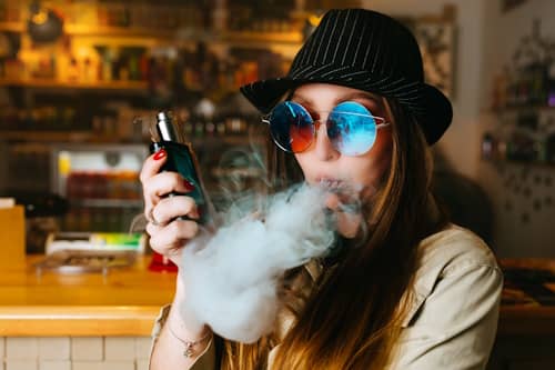 The Nicotine and Acne Connection (Everything You Need to Know)